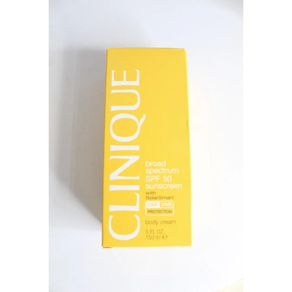 New Clinique Broad Spectrum SPF 50 Sunscreen Body Cream‎ White - 5oz/150ml NIB
